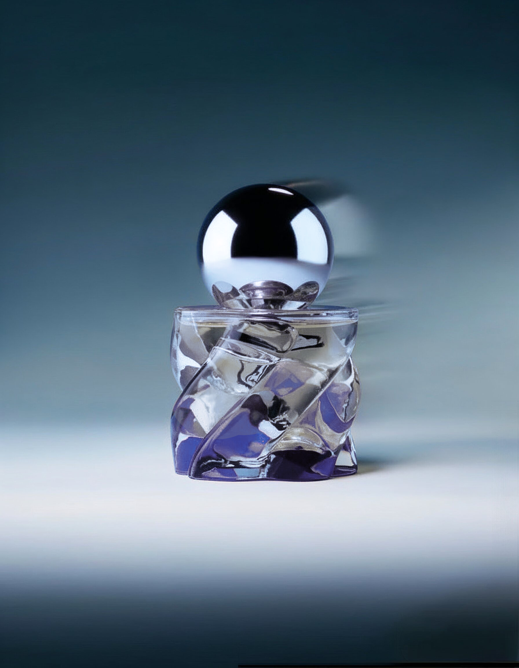 Milk, Violet, Musk.