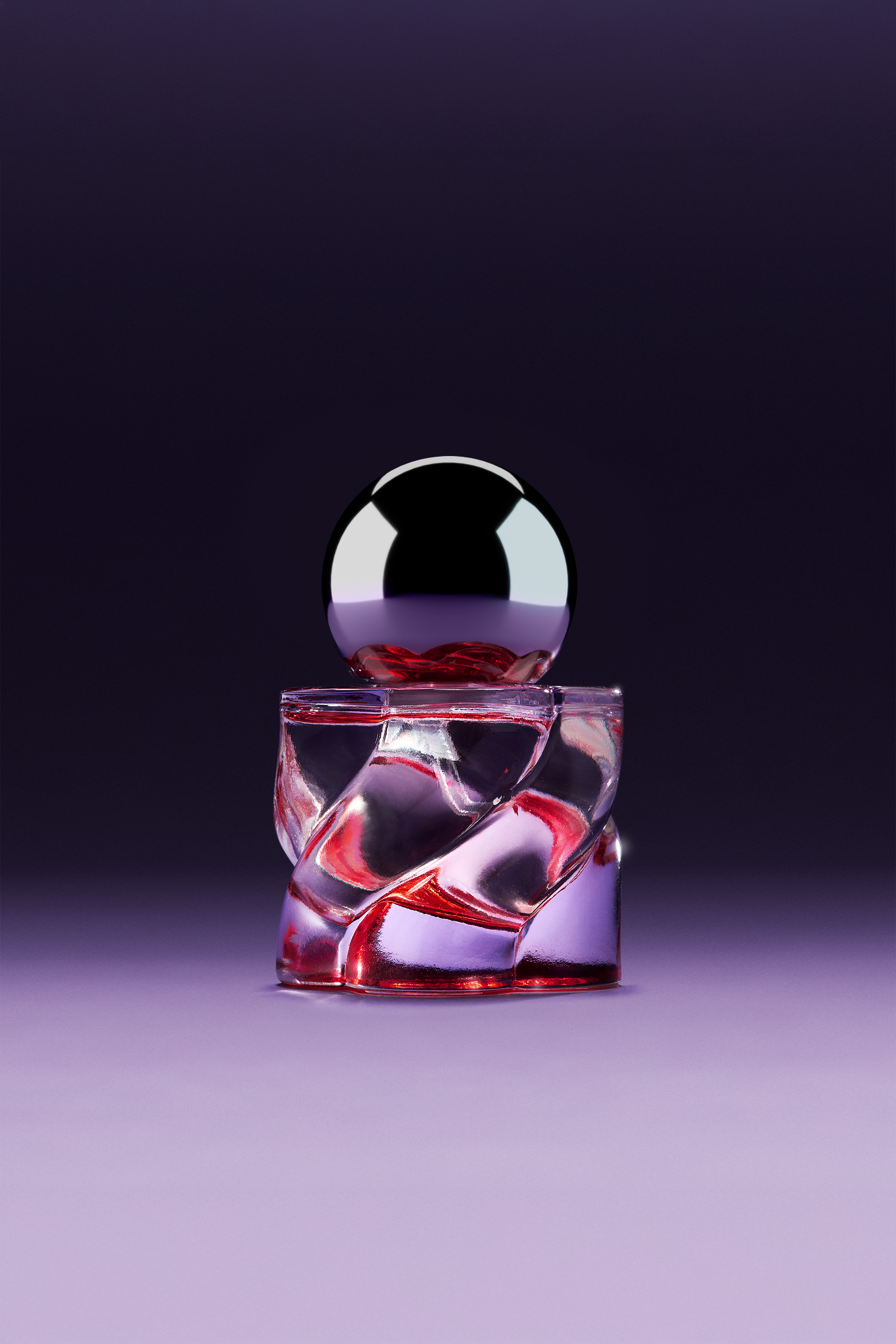 Orange Blossom, Black Tea, Birch Tar.